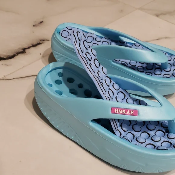 Rubber slepper - Picture 4 of 7